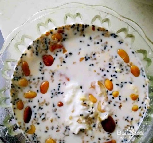 牛奶醪糟汤怎么做