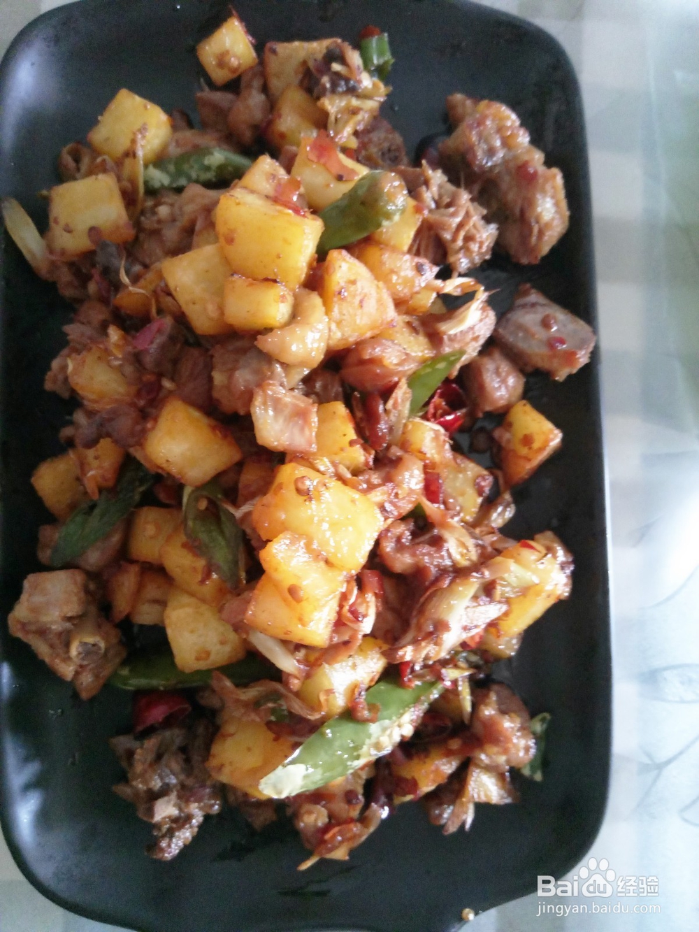 干锅土豆鸡块儿的做法