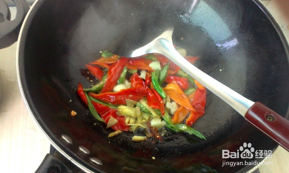 竹笋油焖鸡肉
