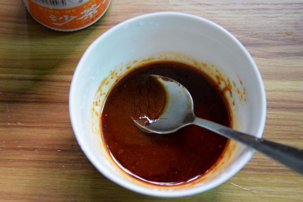 沙茶酱鸡肉丸子