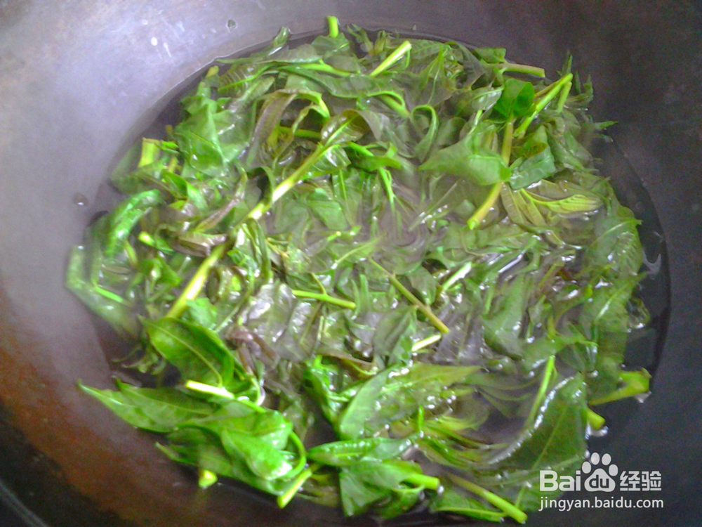 香椿炒鸡蛋的做法