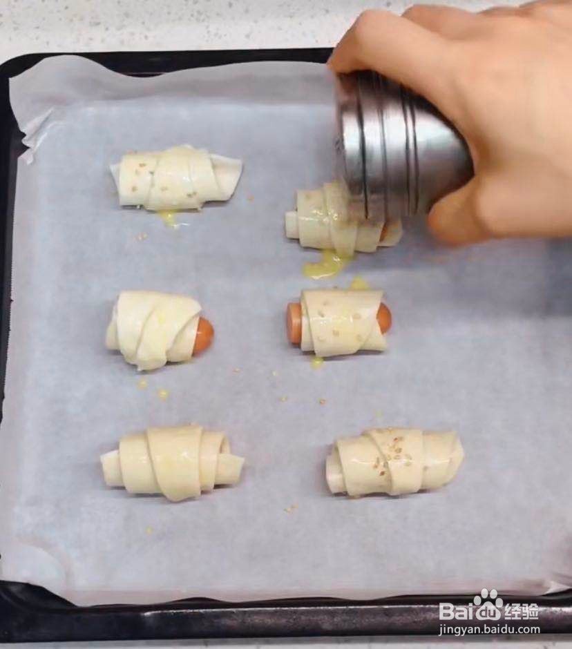 手抓饼花式做法——肠仔卷