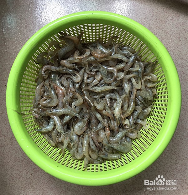 韭菜小河虾的制作方法