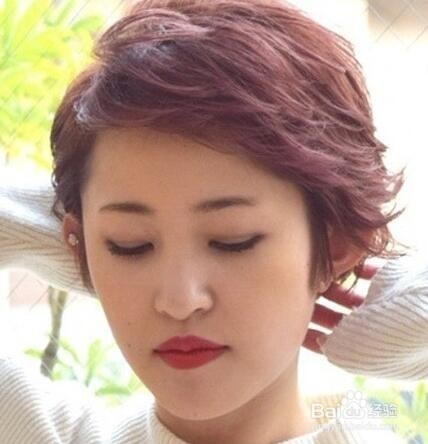 女生头发少？试试这几个发型吧