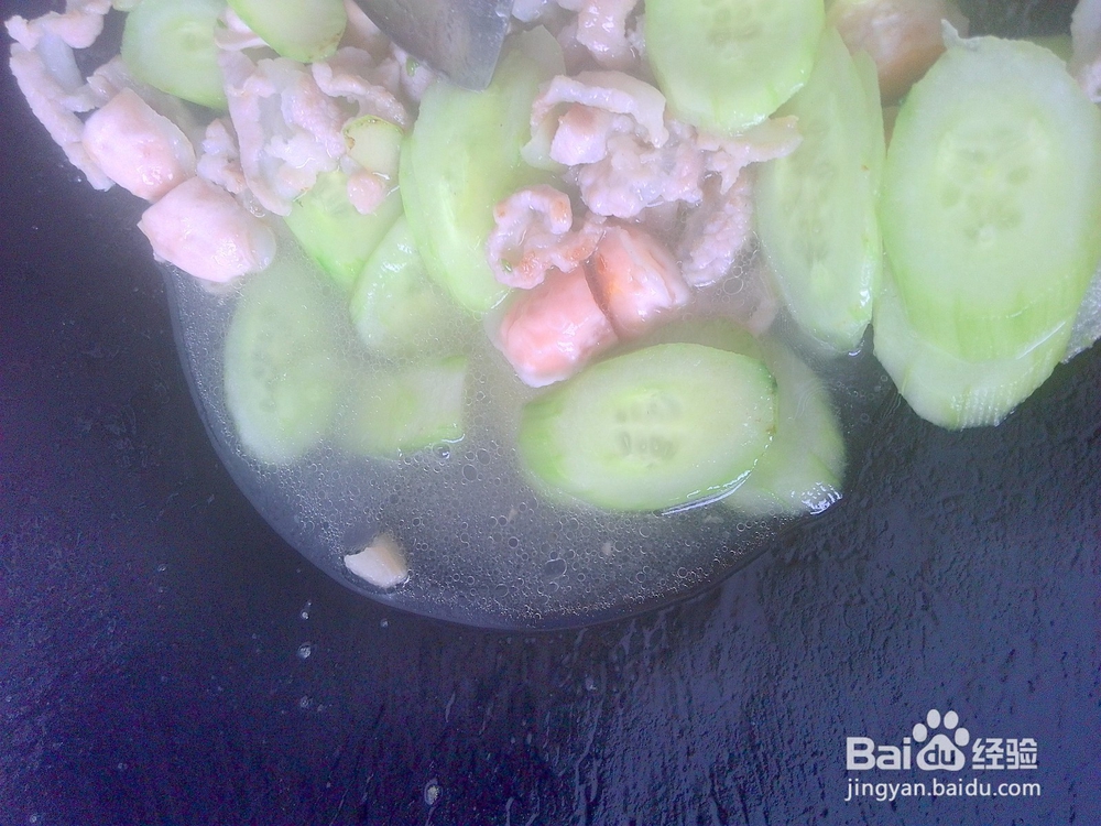 青瓜炒猪肉虾饺