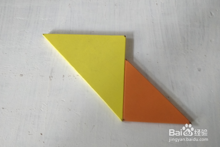 用七巧板怎样拼一只躺着休息的狗?