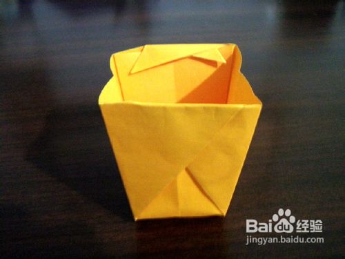 纸水桶的折法