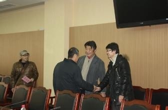 为他人作介绍时应遵循哪些介绍顺序的原则