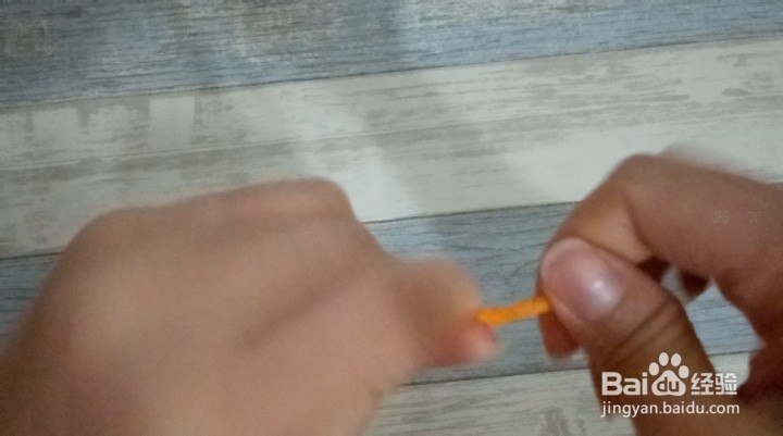 手工制作--皱纹纸罂粟花