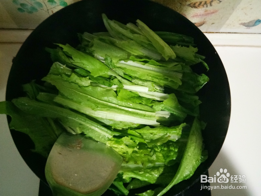 豆萁鱼油麦菜的做法
