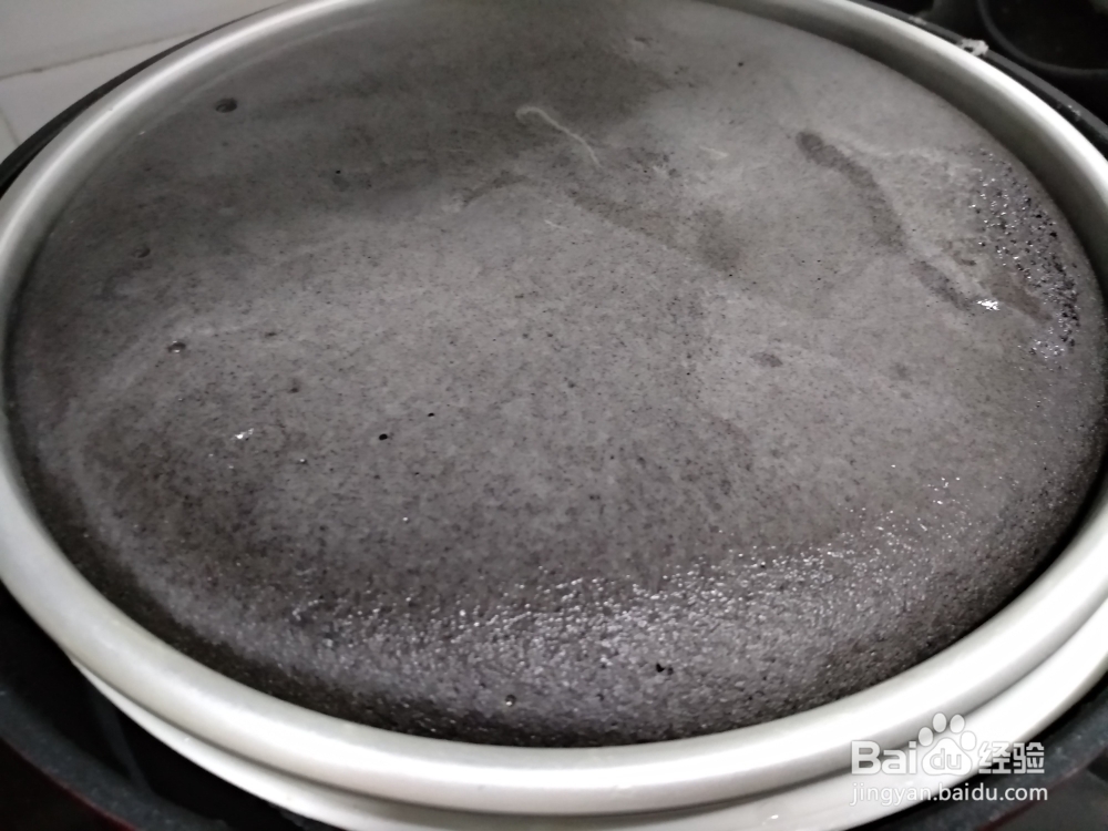 赞不绝口的黑芝麻黑米糕