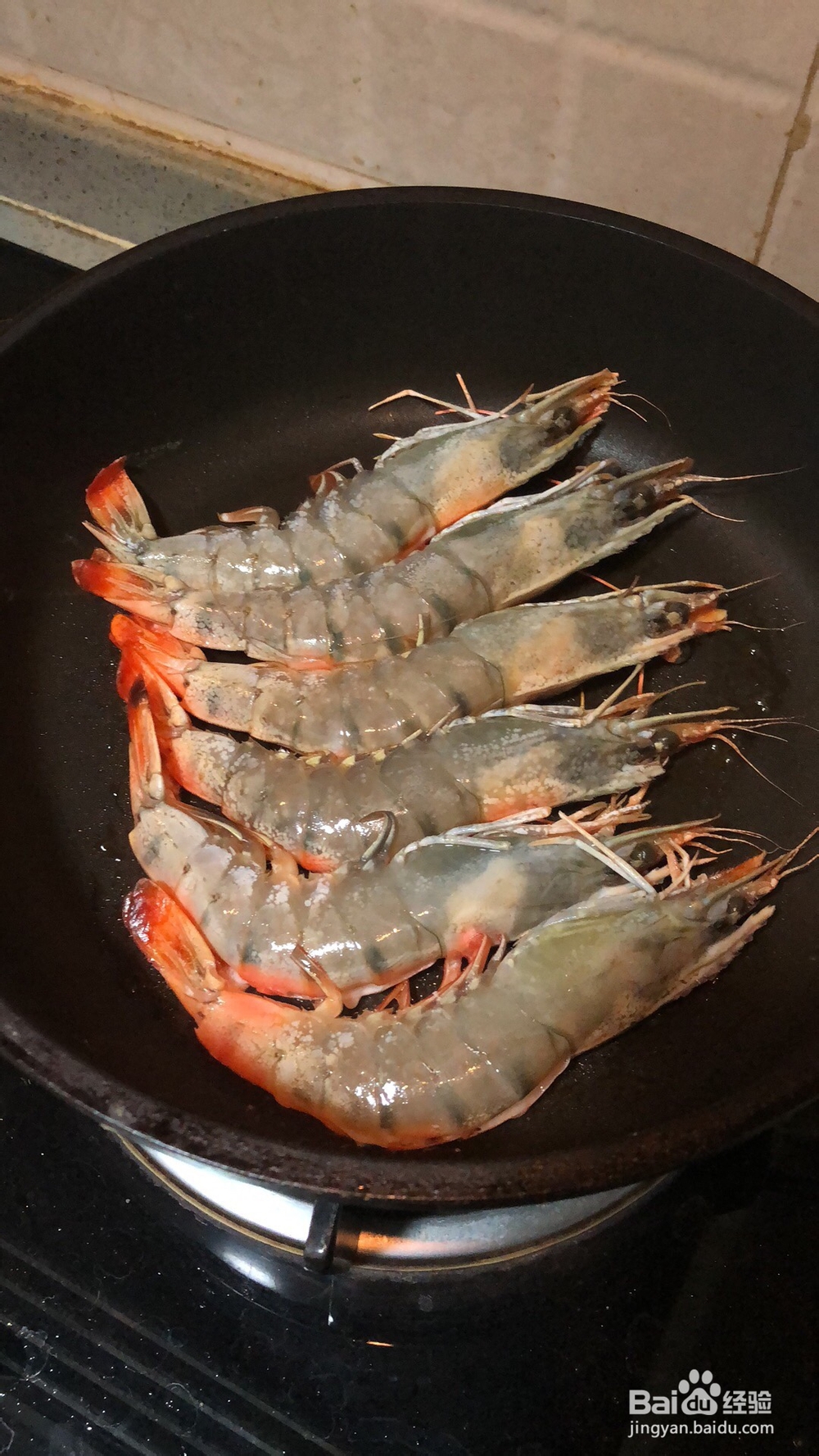 新手易做的黄油煎大虾
