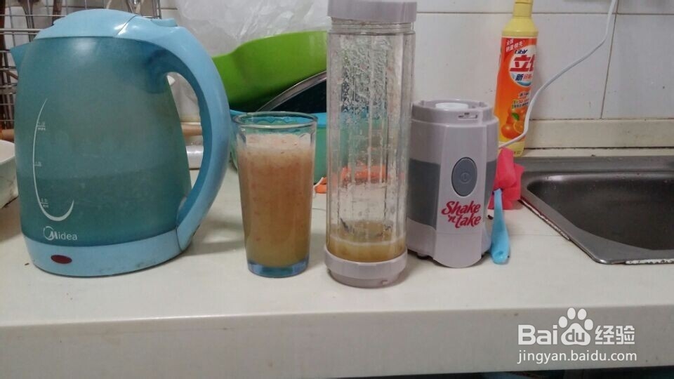 如何制作味道甜美的苹果汁？