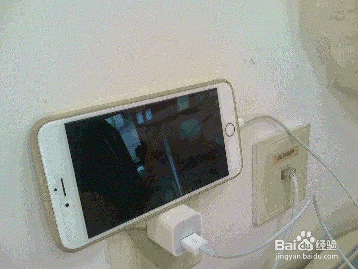 手机充电的时候不可以使用