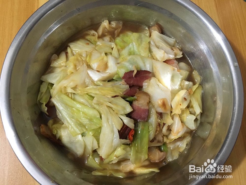 包菜炒腊肉的简单做法