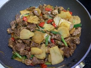 教你做孜然土豆牛肉