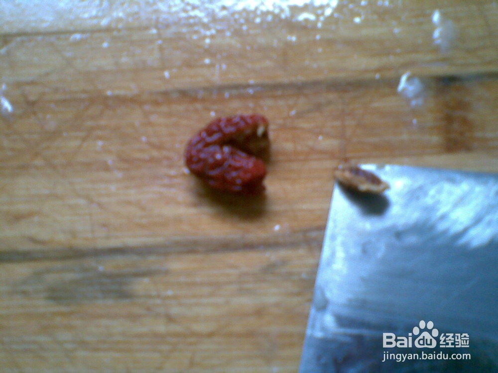 莲藕猪手汤烹制方法