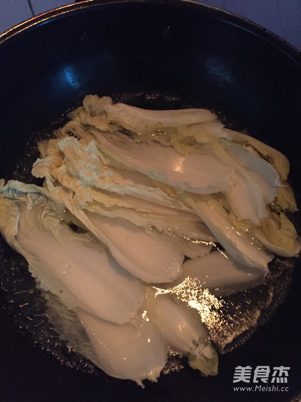 香菇娃娃菜煎饺