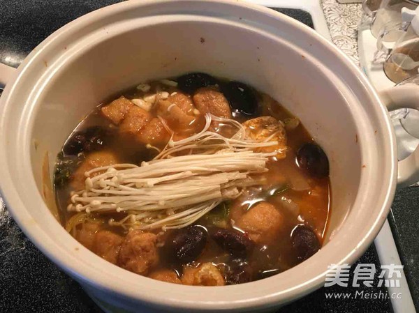肥牛菌菇汤的做法