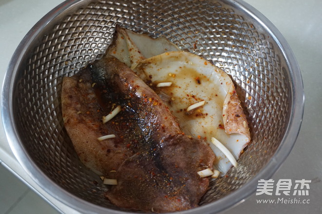 香辣烤鱿鱼的做法