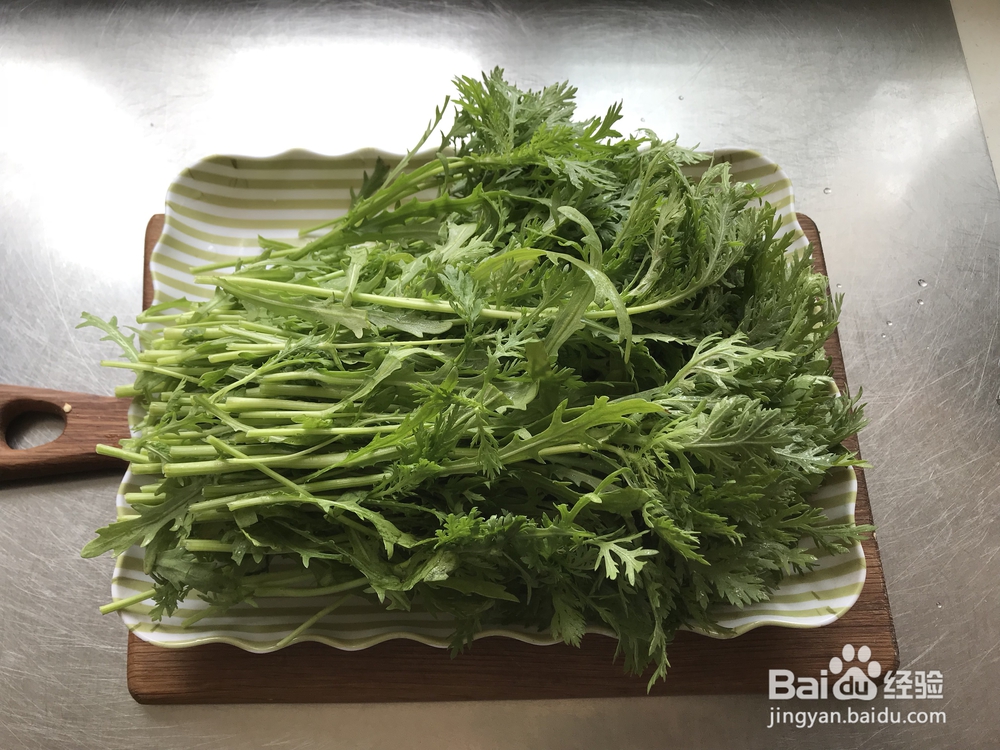 吃不胖的压力茼蒿蛤蜊小豆腐