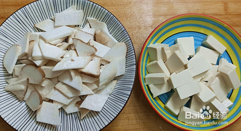 家庭版滑嫩的杏鲍菇肉片溜豆腐