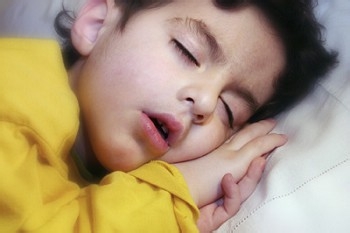 晚上睡不着怎么办