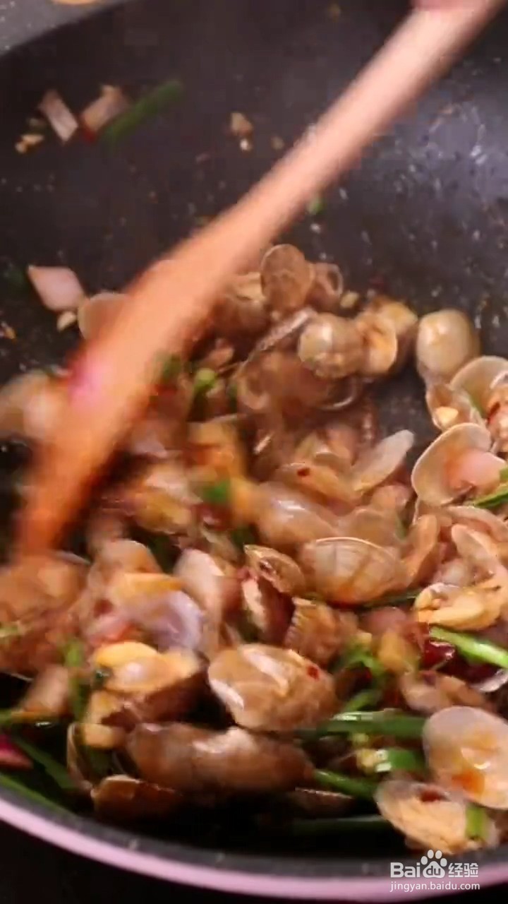 如何制作炒花甲