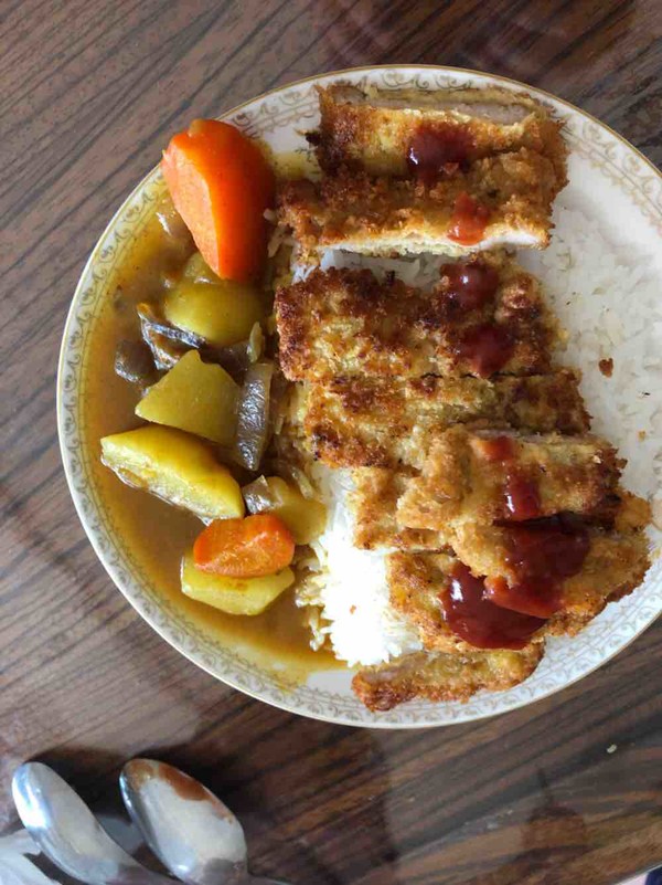 咖喱猪排饭的做法