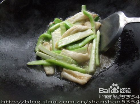 竹笙扒胜瓜的做法