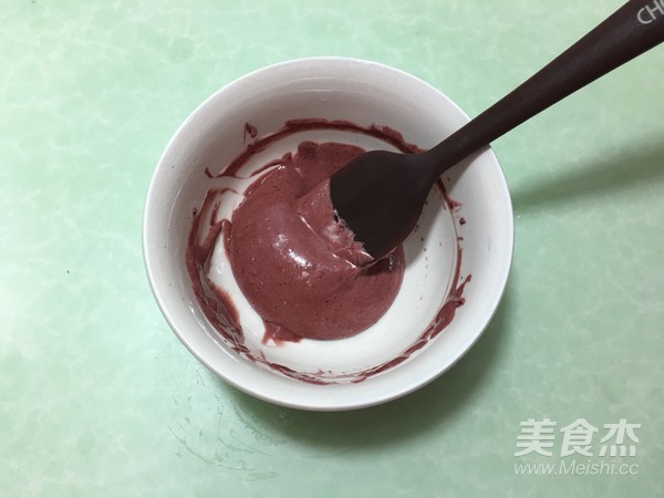 拉花轻乳酪蛋糕