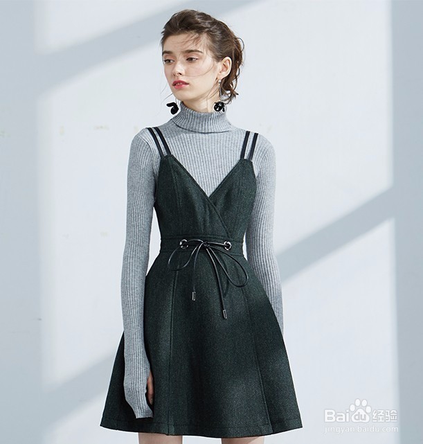 冬季如何选择连衣裙内搭