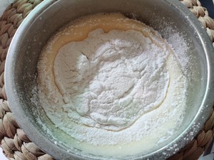 脆糯香甜杯子蛋糕的做法