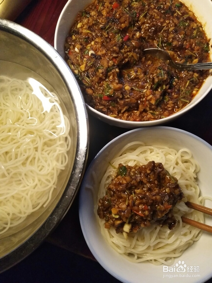 细腻美味的猪肉香菇打卤面