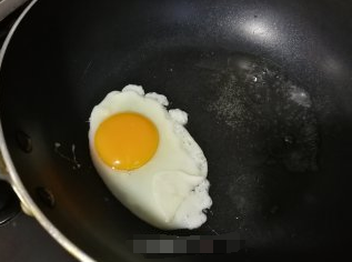 【爱心早餐】教你做百吃不厌的三鲜面