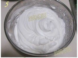 酸奶葡萄干戚风的做法