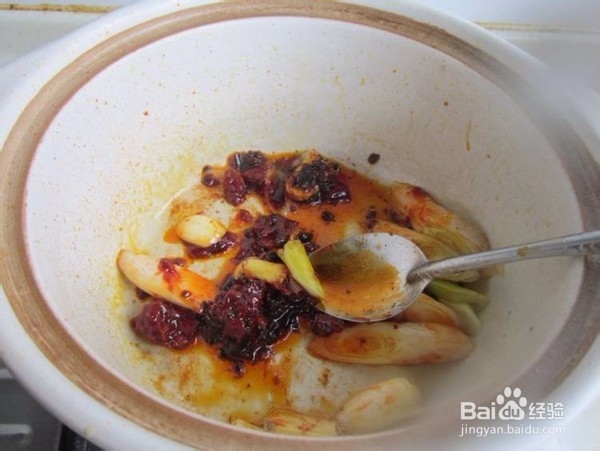 怎么做鸭血豆腐煲