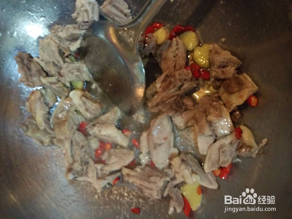香辣炒鸭腿教程