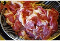 挑逗味蕾炖酸菜的做法