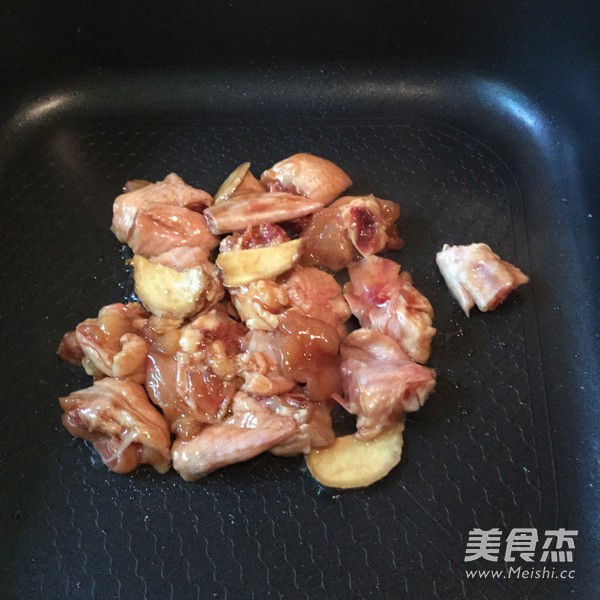 香芹鸡肉的做法