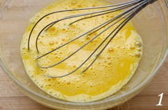 草莓奶油华夫饼