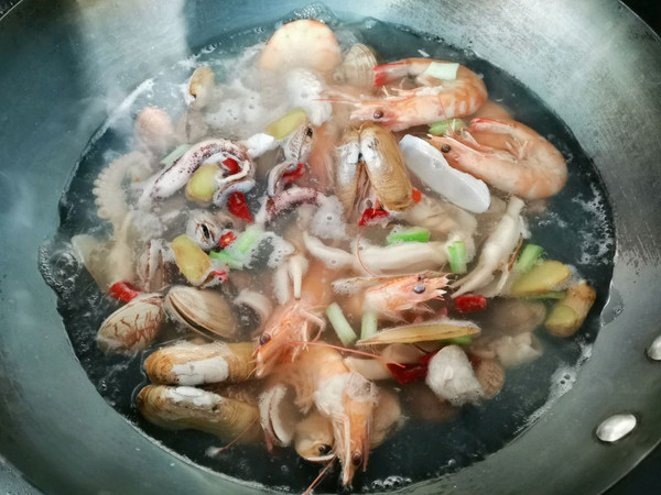 海鲜捞汁大荟萃