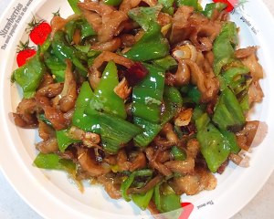 自制美味尖椒肥肠