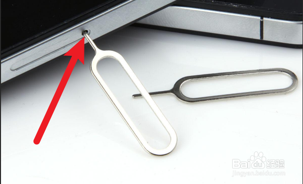 荣耀60插卡怎么插