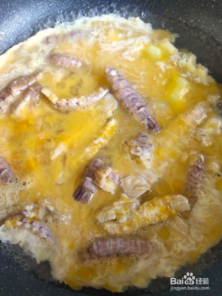 皮皮虾肉爆鸡蛋怎么做