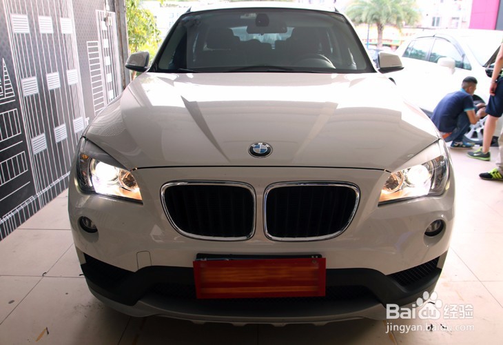 提高夜晚颜值,展现宝马X1眼睛的魅力