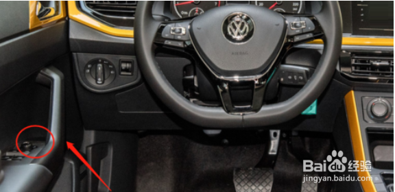 POLO后视镜如何调