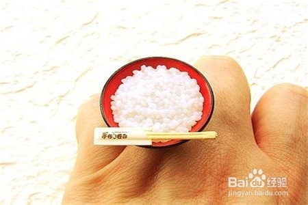 怎样向吃货女友求婚？