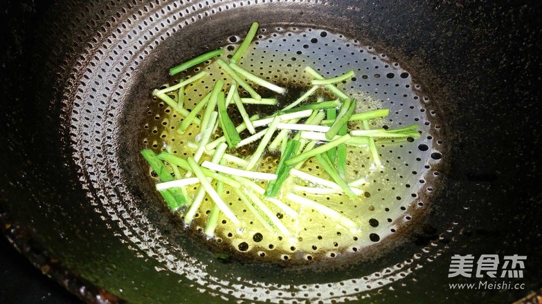 土豆丝炒韭菜