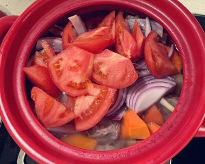 怎么做美味的牛腩罗宋汤